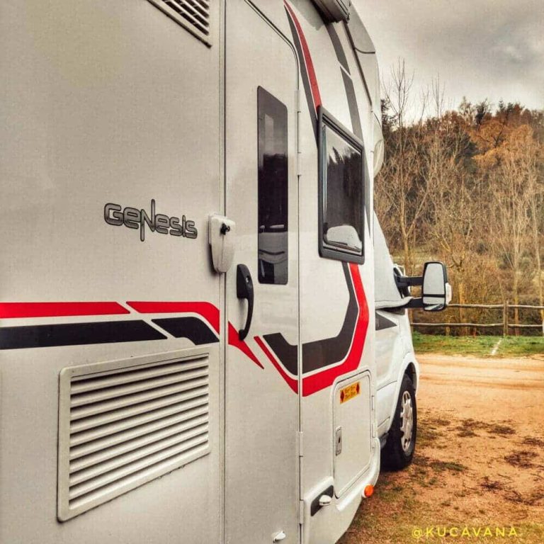 découvrez les meilleures offres d'assurance camping-car pour 2026. comparez les garanties et tarifs pour protéger votre véhicule en toute sérénité.