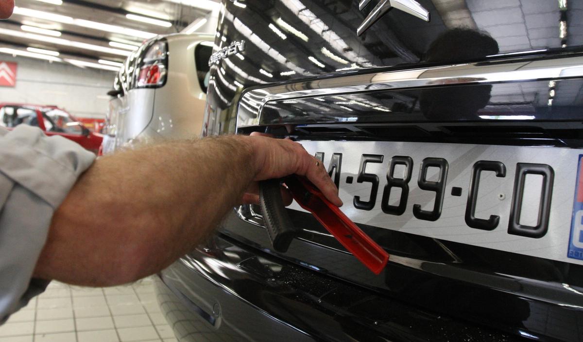 découvrez les défis du marché automobile en cette nouvelle année, entre incertitudes économiques et changements majeurs du secteur.